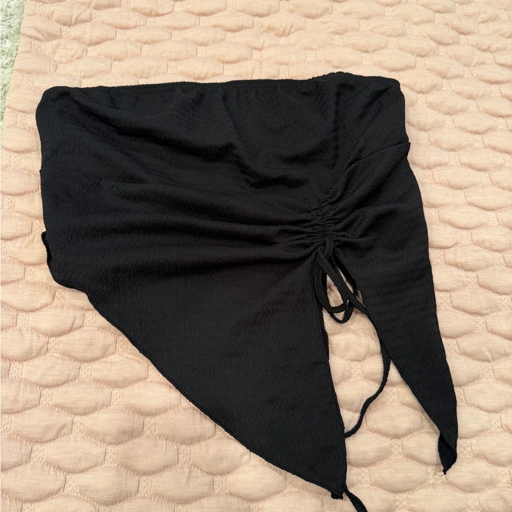Black top with adjustable strap